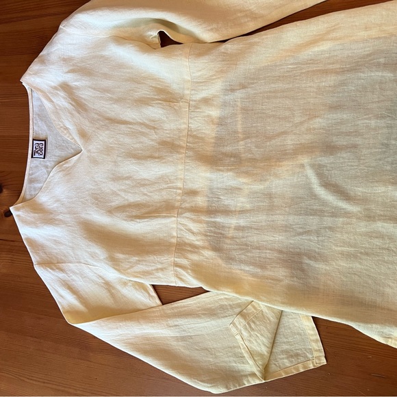 Tera Bora designer linen top. Butter stick yellow. Open lower back. Size S. - Picture 10 of 10